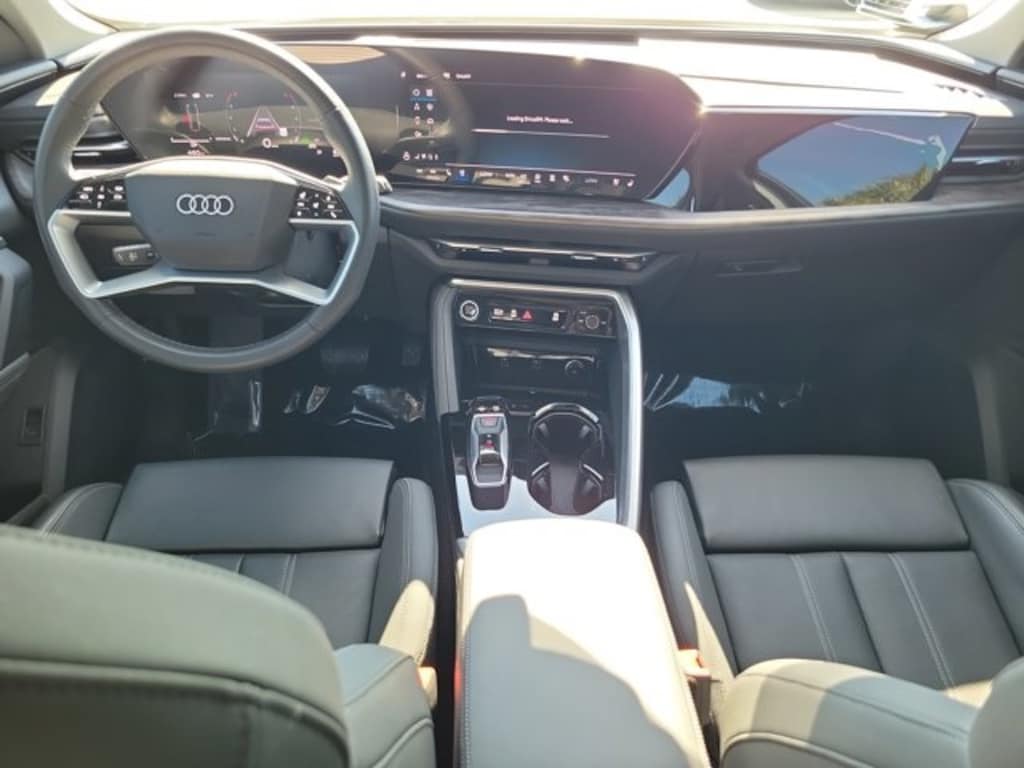 Certified 2025 Audi Q5 2.0T Premium Plus SUV