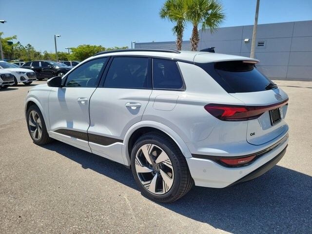 2025 Audi Q6 E-tron Prestige photo 4