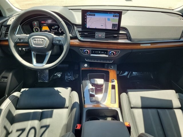 2021 Audi Q5 55 Premium photo 2