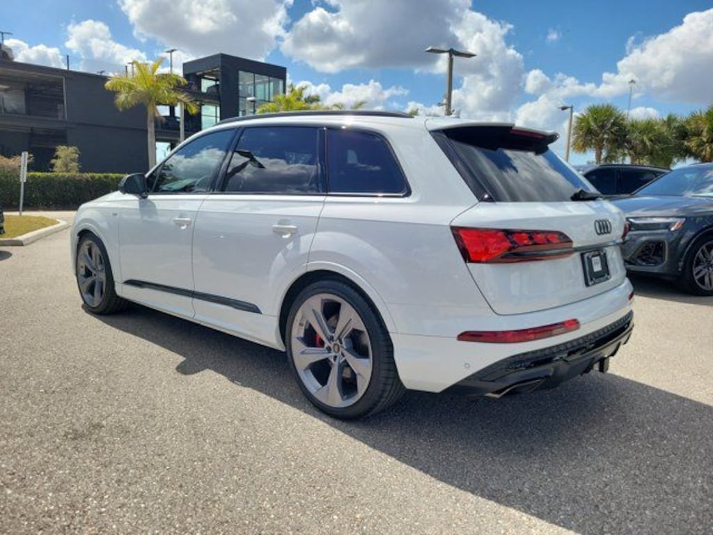 New 2026 Audi Q7 SUV