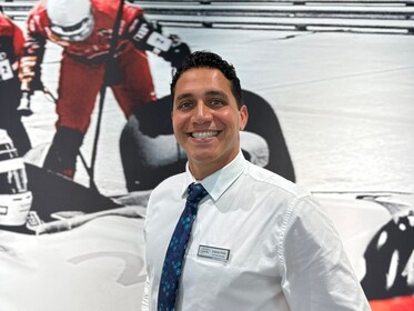 Staff member Gabriel Pinto from ID_446ed5aa25bf