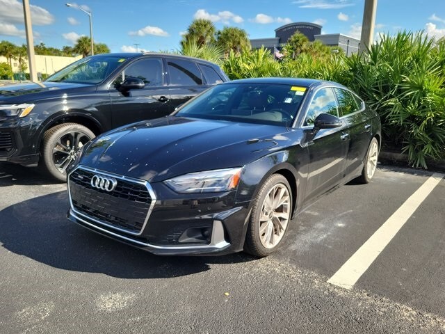 2022 Audi A5 40 Premium photo 2