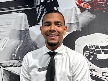 Staff member Donald Minto from ID_446ed5aa25bf