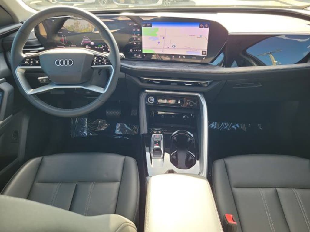 Certified 2025 Audi Q5 2.0T Premium SUV