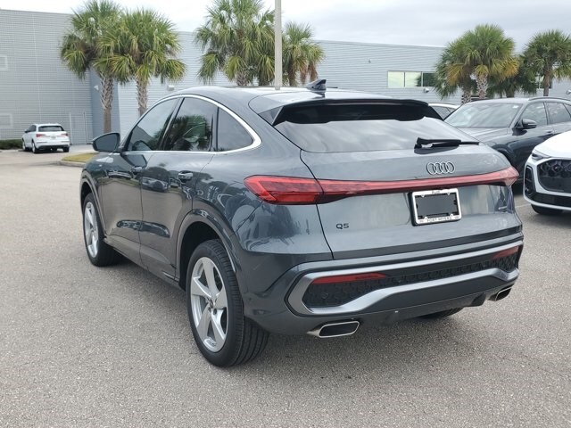 2025 Audi Q5 Premium Plus photo 2
