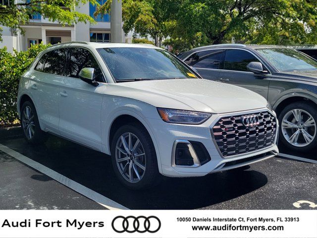 2021 Audi SQ5 Premium Plus's photo