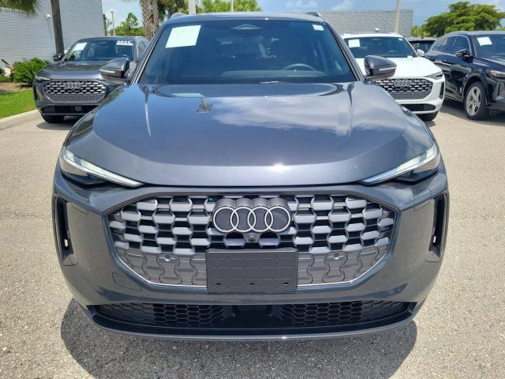 Certified 2025 Audi Q5 2.0T Premium SUV