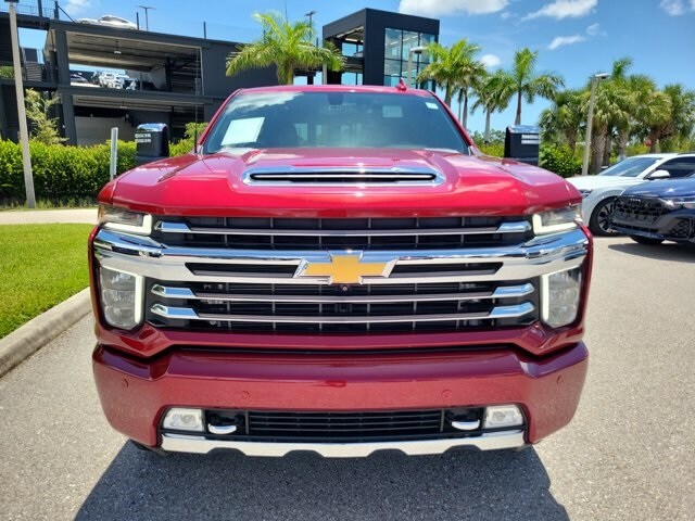 2022 Chevrolet Silverado 2500HD High Country photo 2