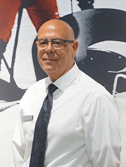 Staff member Armando Roman from ID_446ed5aa25bf