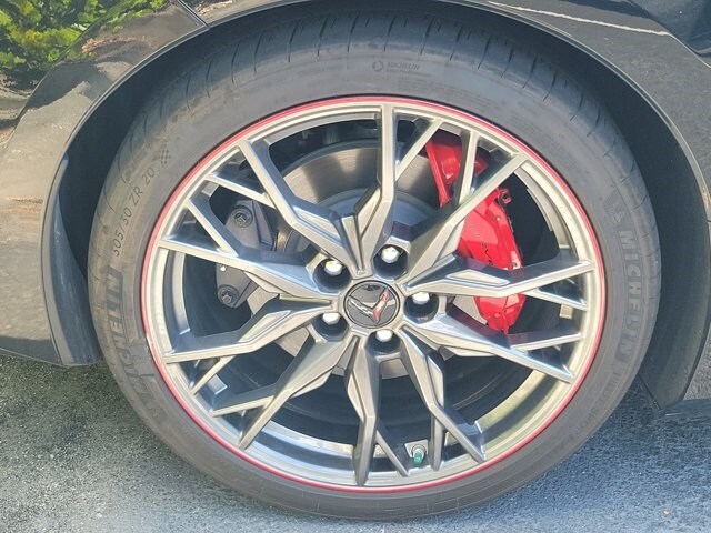 2024 Chevrolet Corvette 2LT photo 4