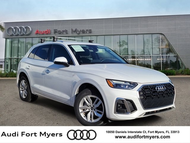 2023 Audi Q5 Premium's photo