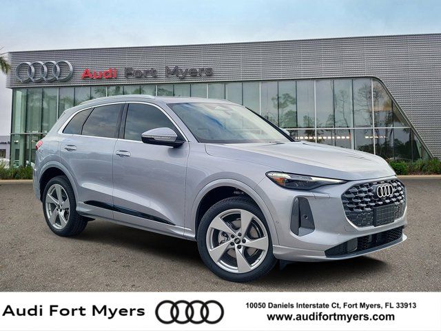 2026 Audi Q5 Premium Plus quattro's photo