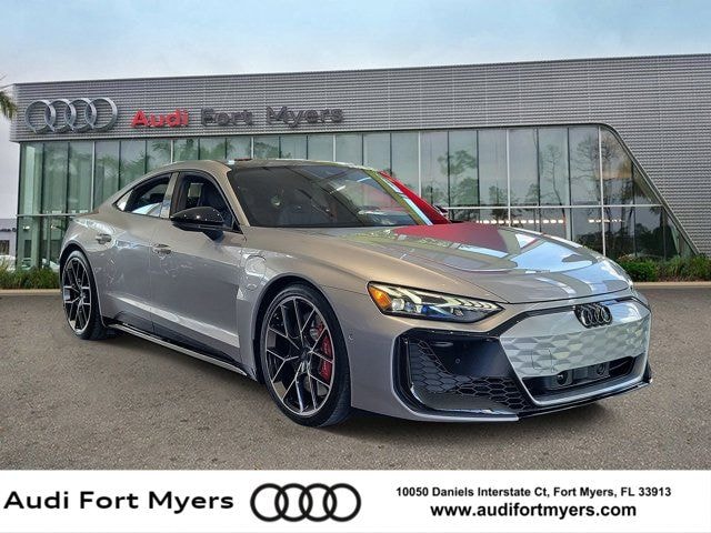 2026 Audi RS e-tron GT Performance