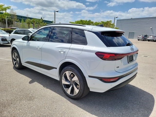 2025 Audi Q6 E-tron Premium Plus photo 4