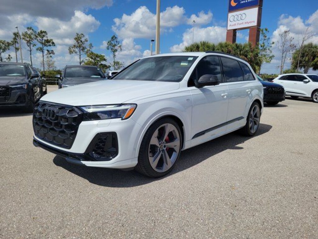New 2026 Audi Q7 SUV