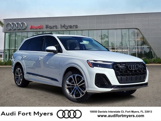 2026 Audi Q7 Premium's photo