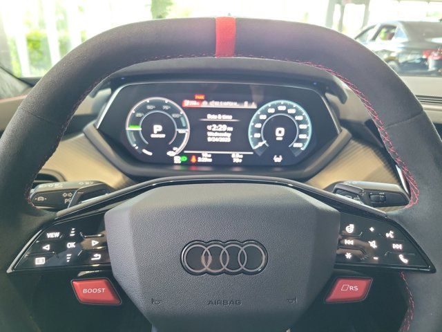2026 Audi RS e-tron GT Performance Base - Photo 16