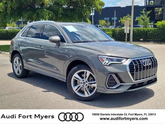 2024 Audi Q3 45 TFSI S Line Premium quattro's photo
