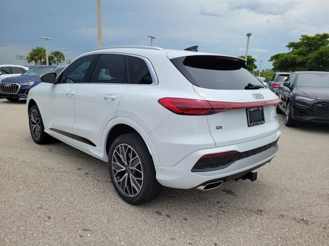 2025 Audi Q5 Premium Plus photo 4