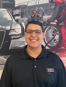 Staff member Gage Leal from ID_6fbf27d57855