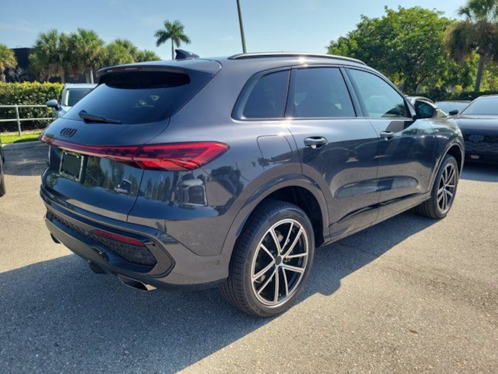 New 2026 Audi Q5 Premium Plus SUV