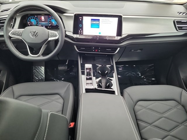 Used 2025 Volkswagen Atlas Cross Sport SE w/Tech with VIN 1V2KE2CA1SC214778 for sale in Fort Myers, FL
