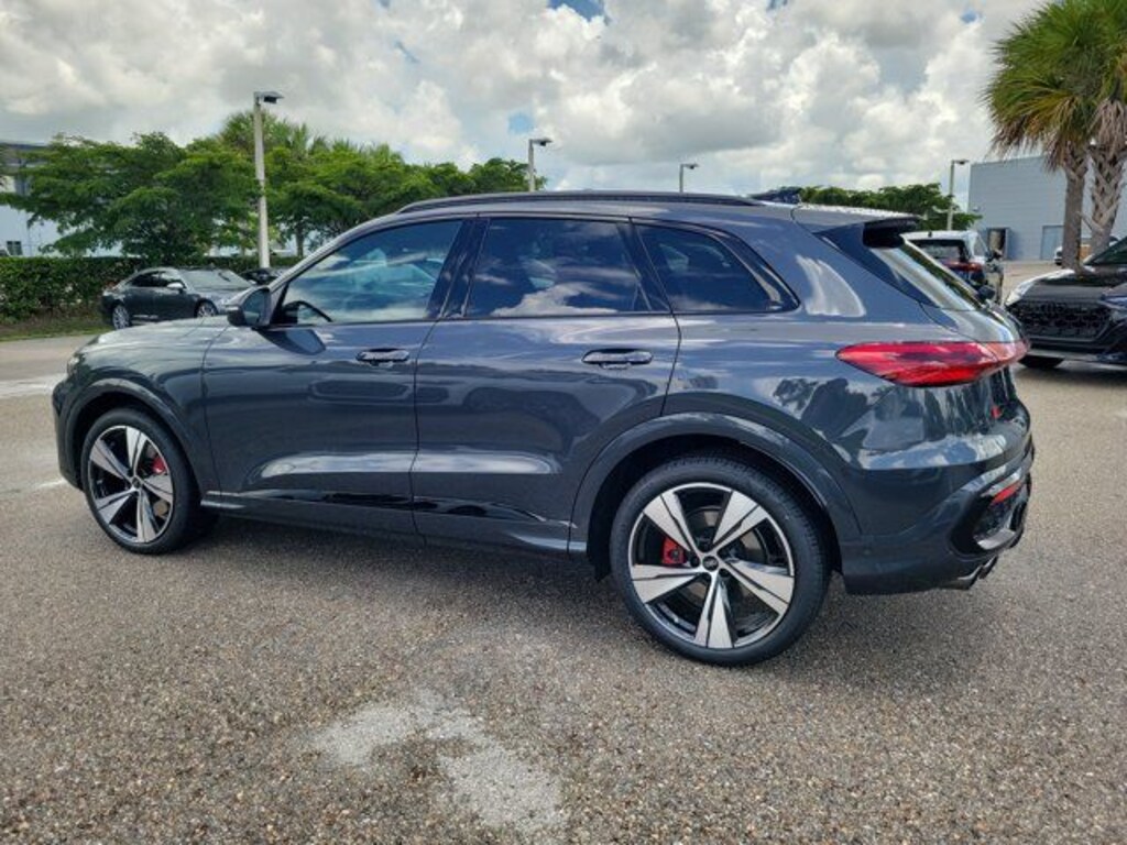 New 2026 Audi SQ5 SUV