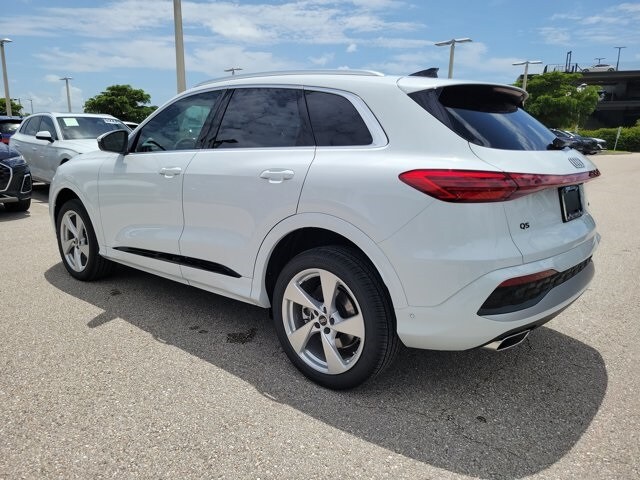 2025 Audi Q5 Premium Plus photo 3