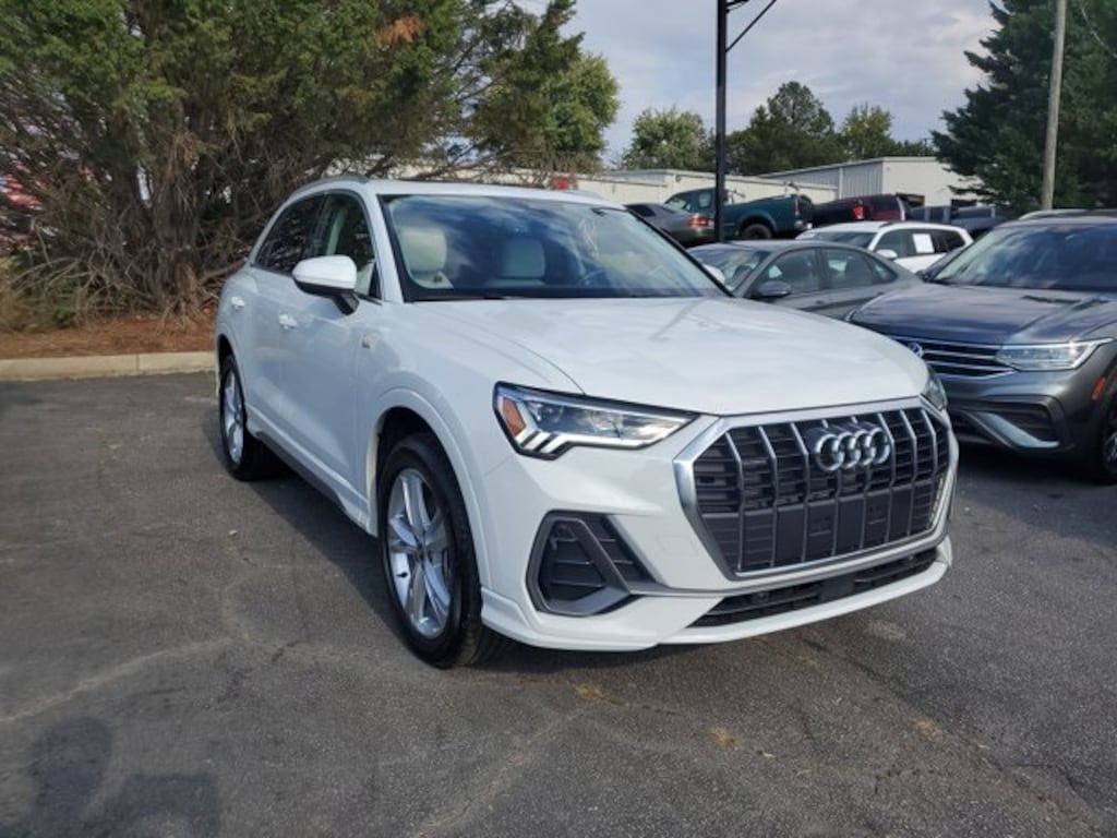 Certified 2024 Audi Q3 Premium Plus SUV