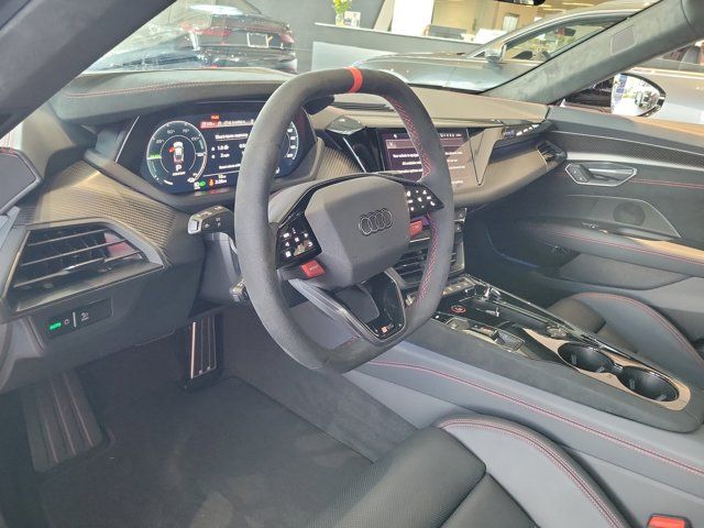 2026 Audi RS e-tron GT Performance Base - Photo 14
