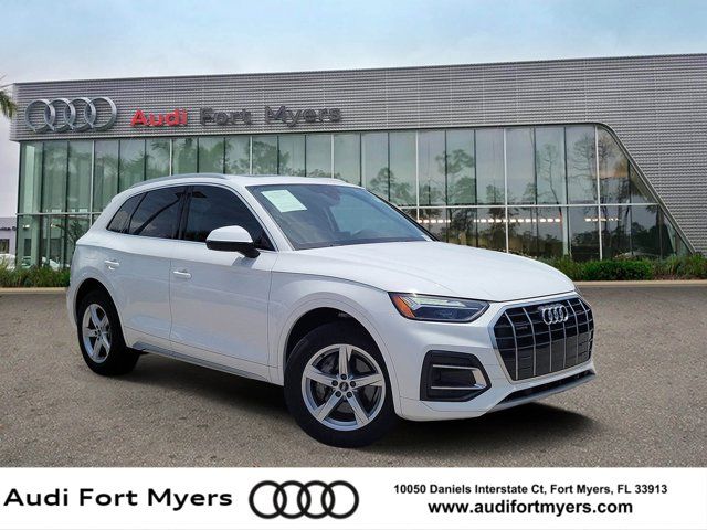 2023 Audi Q5 40 Premium's photo