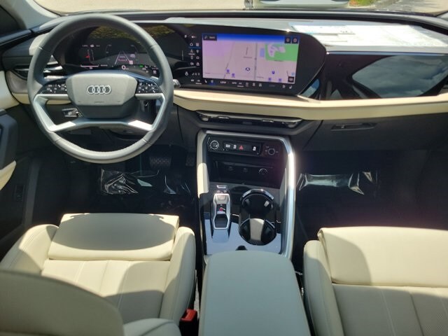 2025 Audi Q5 Premium Plus photo 2