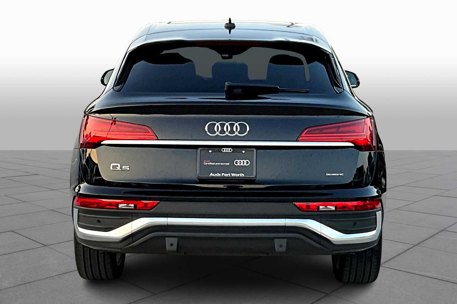 2025 Audi Q5 Sportback 45 S line Premium Plus photo 3