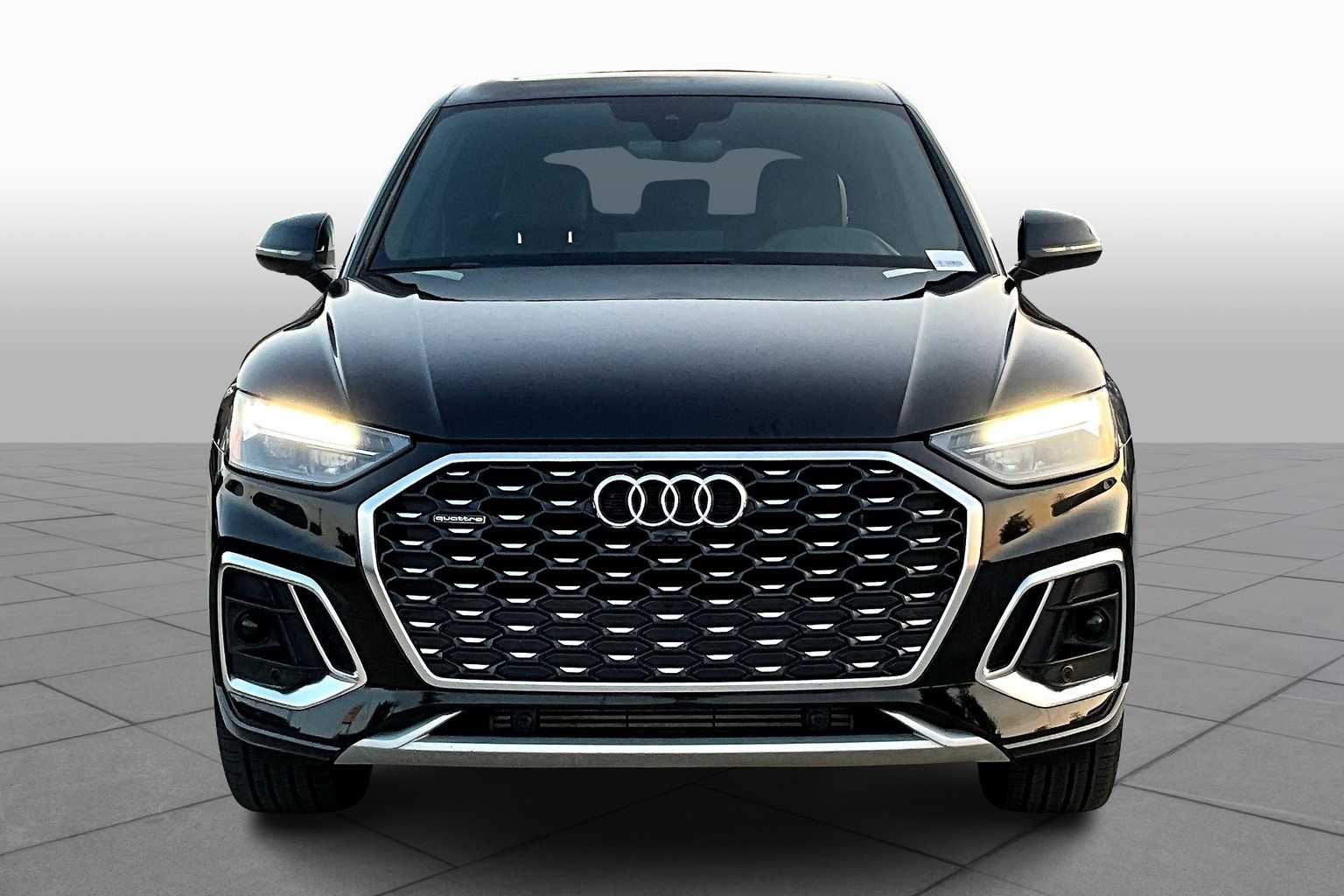 2025 Audi Q5 Sportback 45 S line Premium Plus photo 2