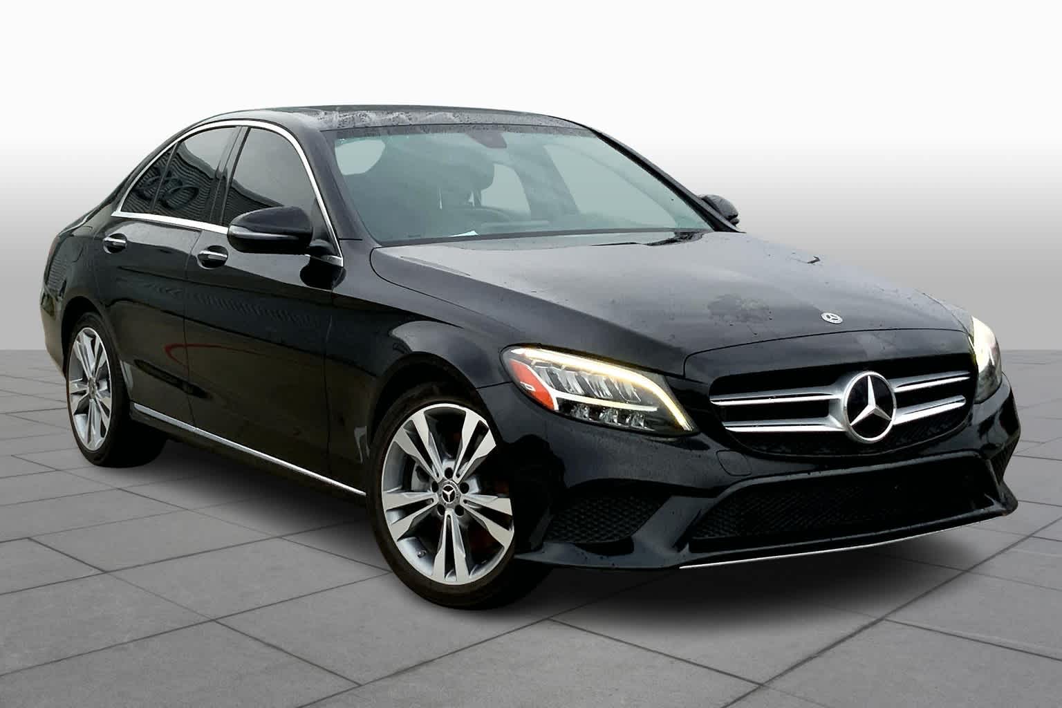 Used 2020 Mercedes-Benz C-Class Sedan C300 with VIN 55SWF8DB2LU325949 for sale in Benbrook, TX