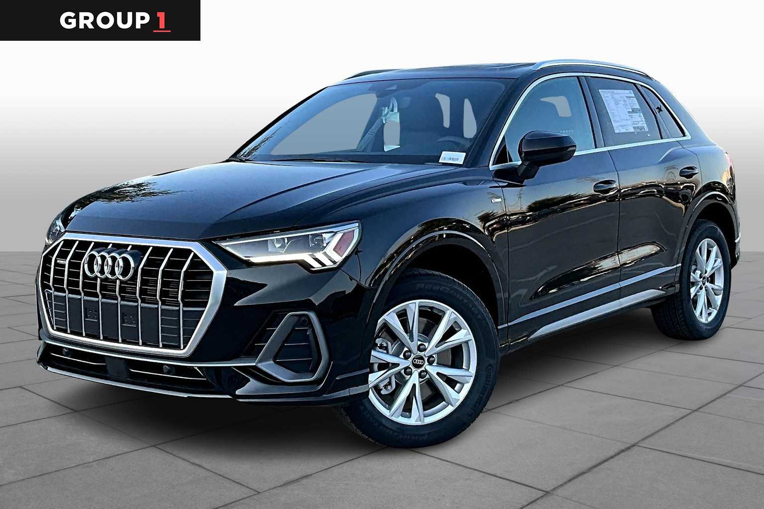 2025 Audi Q3 S Line Premium's photo