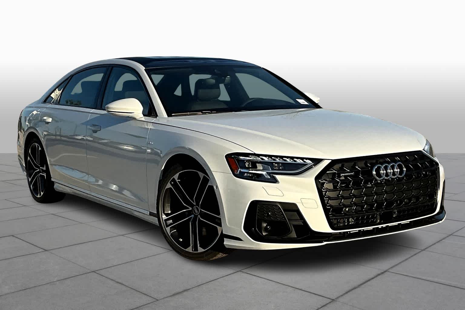 2025 Audi A8 L 55 photo 2