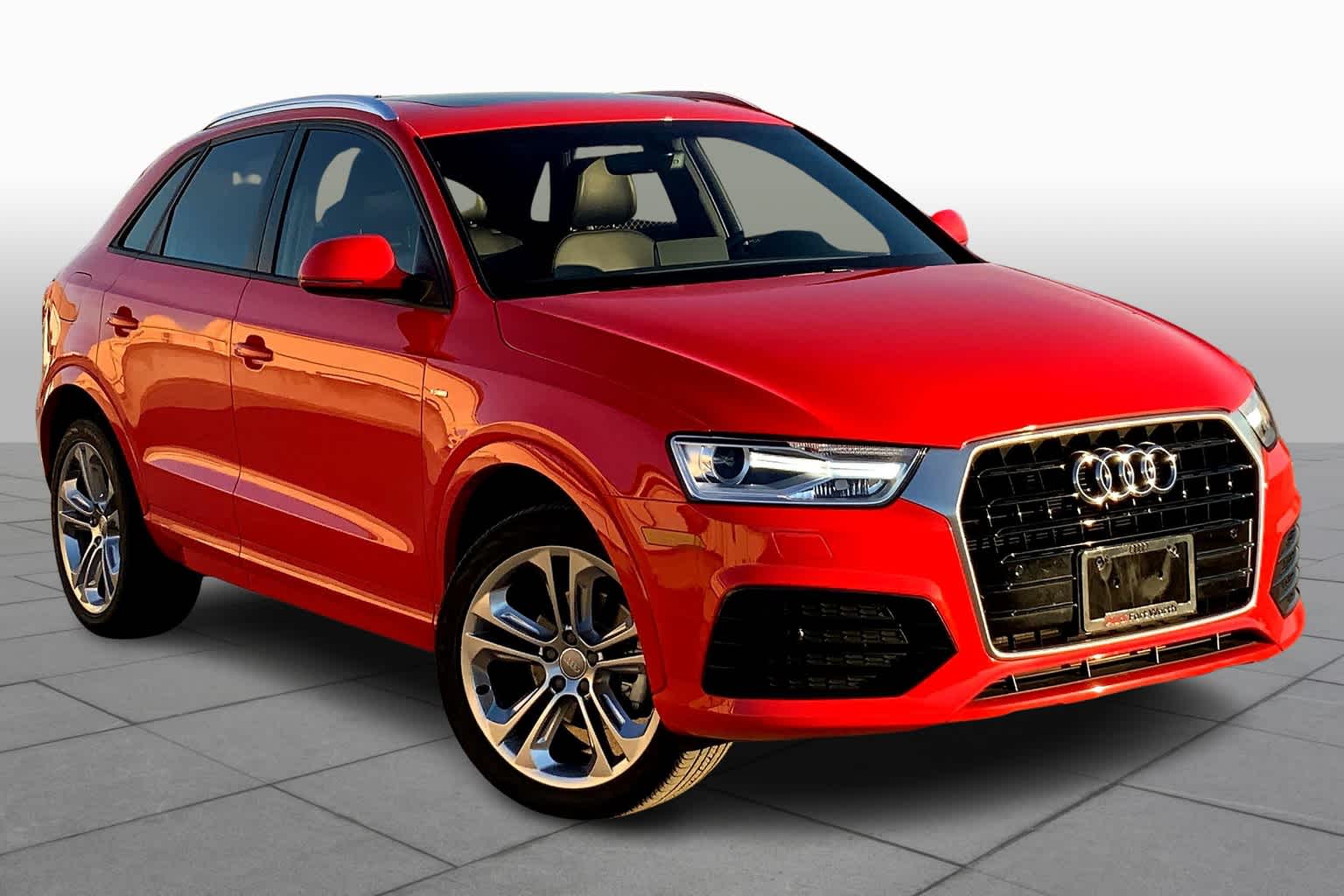 Used 2018 Audi Q3 Premium with VIN WA1BCCFS2JR026360 for sale in Benbrook, TX
