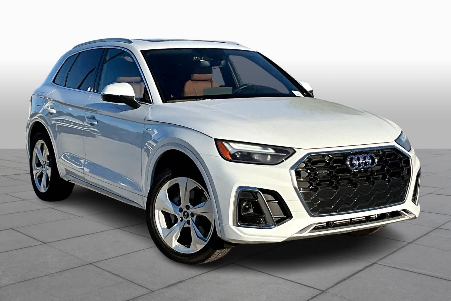 Used 2025 Audi Q5 Premium Plus with VIN WA1EAAFY9S2033733 for sale in Benbrook, TX