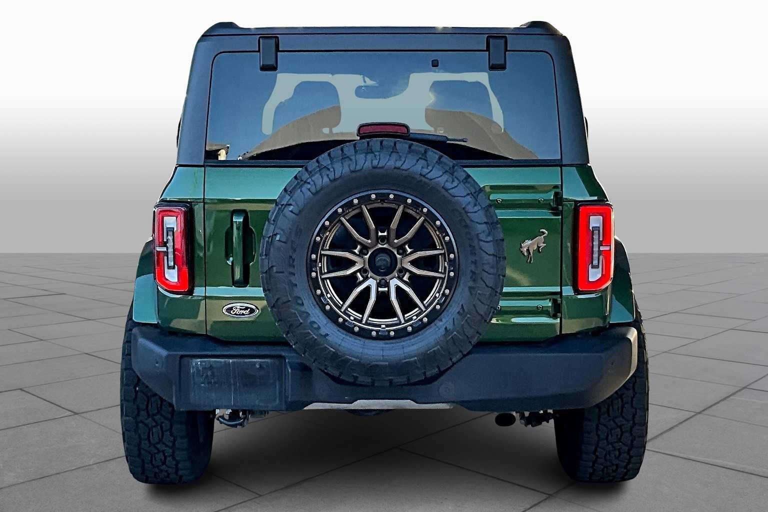 2023 Ford Bronco Outer Banks photo 4
