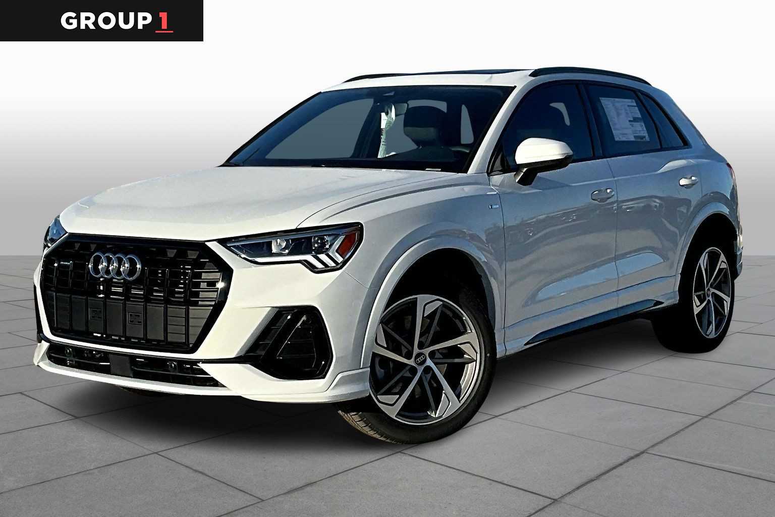 2025 Audi Q3 S Line Premium's photo