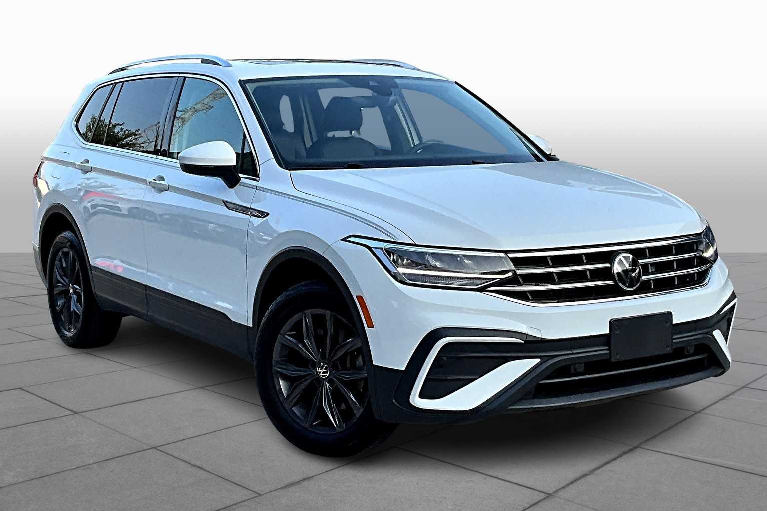 Used 2024 Volkswagen Tiguan SE with VIN 3VVMB7AX0RM009907 for sale in Benbrook, TX