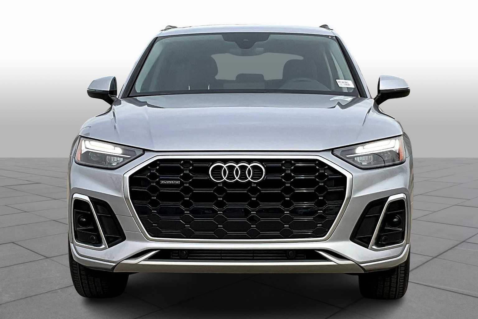 Used 2024 Audi Q5 Premium with VIN WA1GAAFY0R2146991 for sale in Benbrook, TX