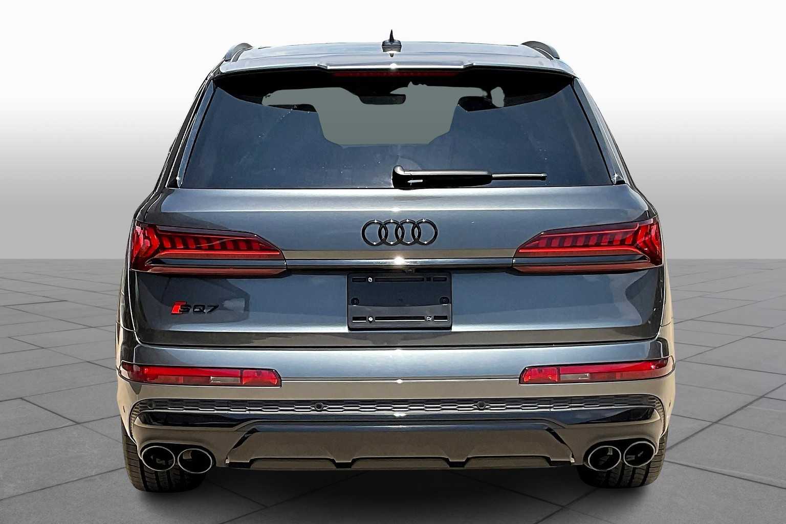2022 Audi SQ7 Premium Plus photo 4