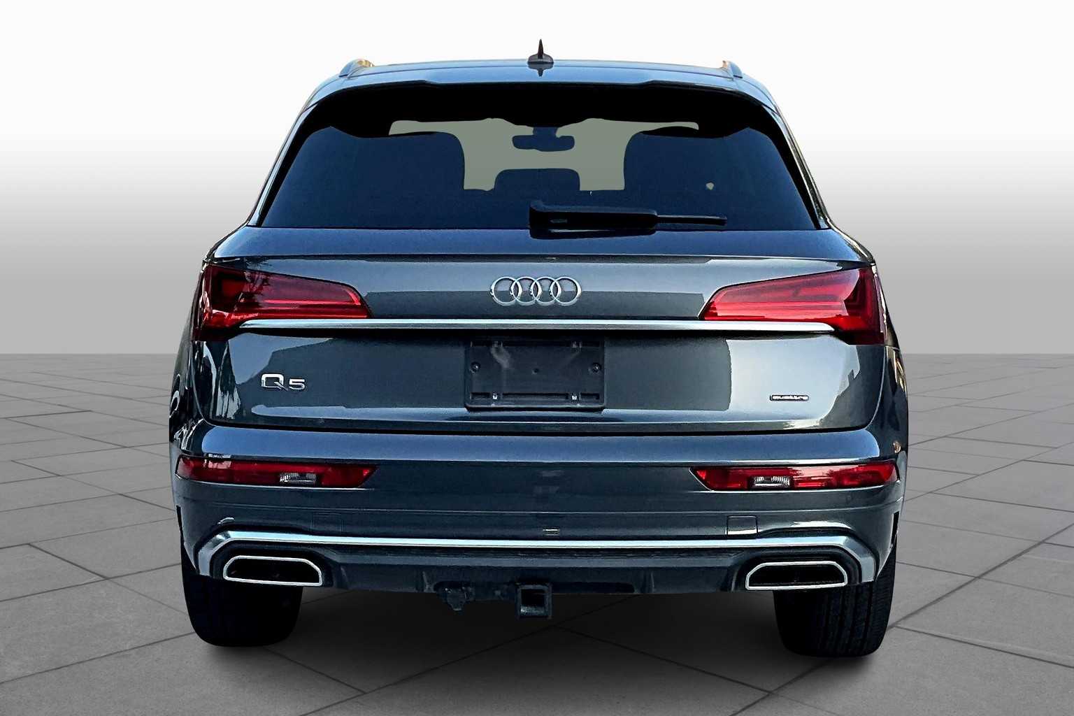 2022 Audi Q5 S line Premium Plus photo 4