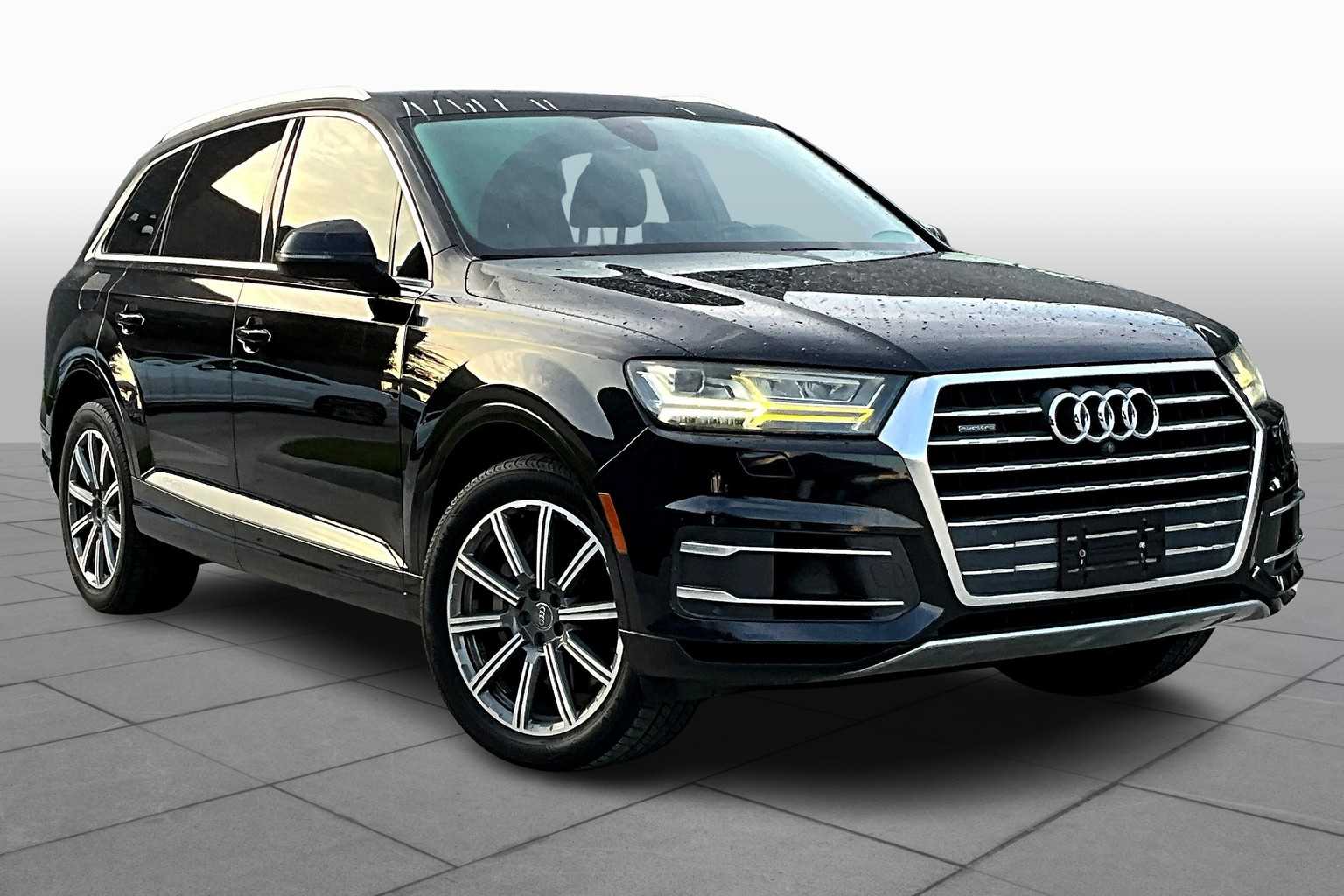 Used 2017 Audi Q7 Premium Plus with VIN WA1LAAF78HD035663 for sale in Benbrook, TX