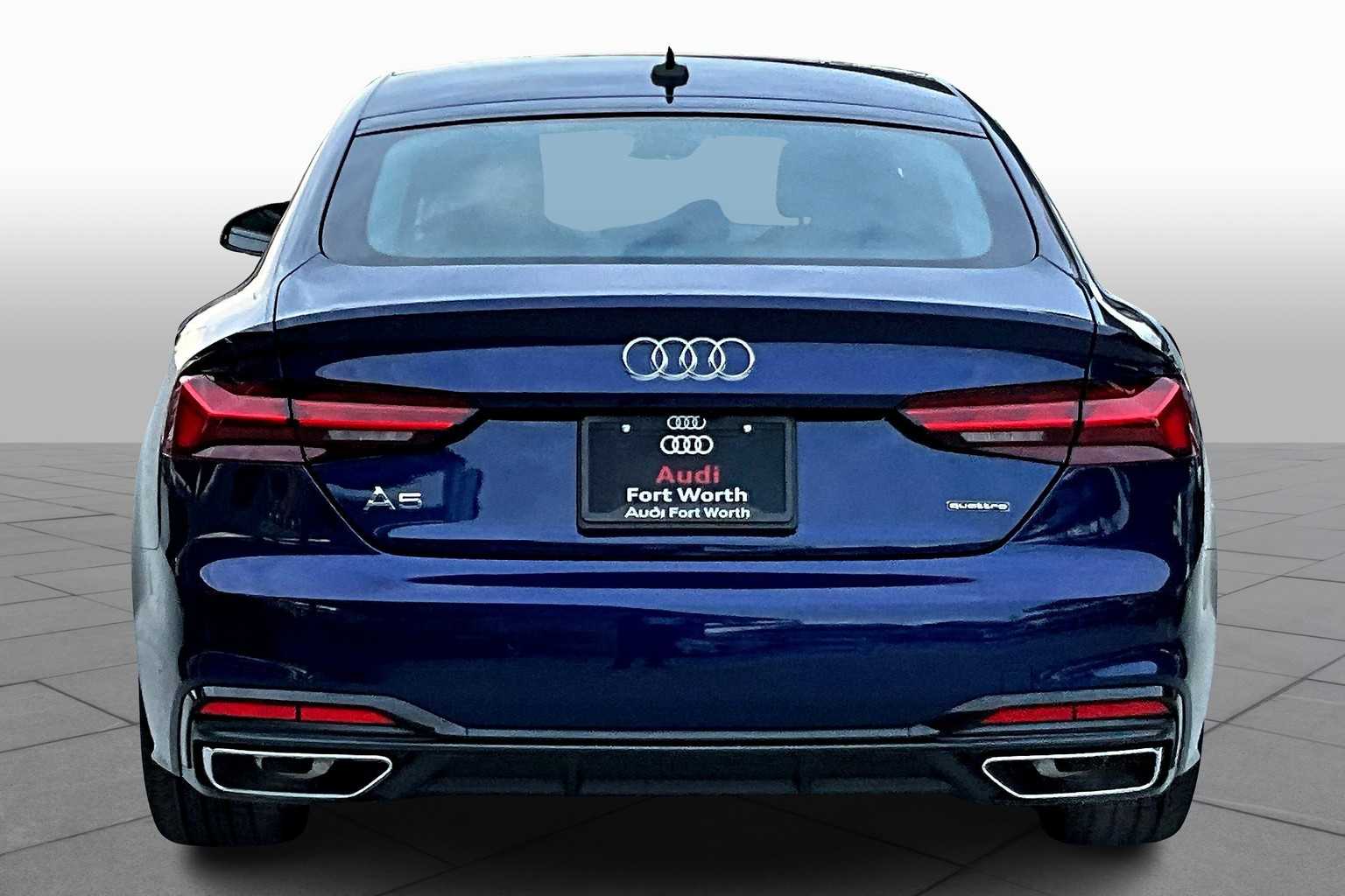 2025 Audi A5 45 S line Premium Plus photo 4