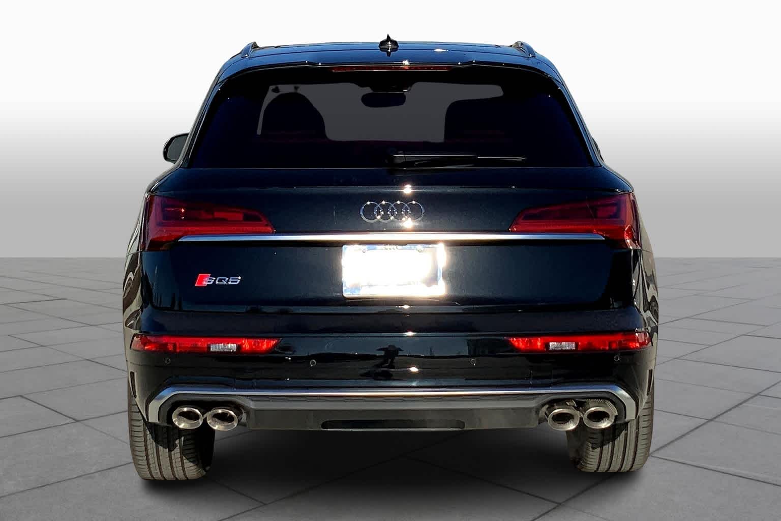 2025 Audi SQ5 Prestige photo 4