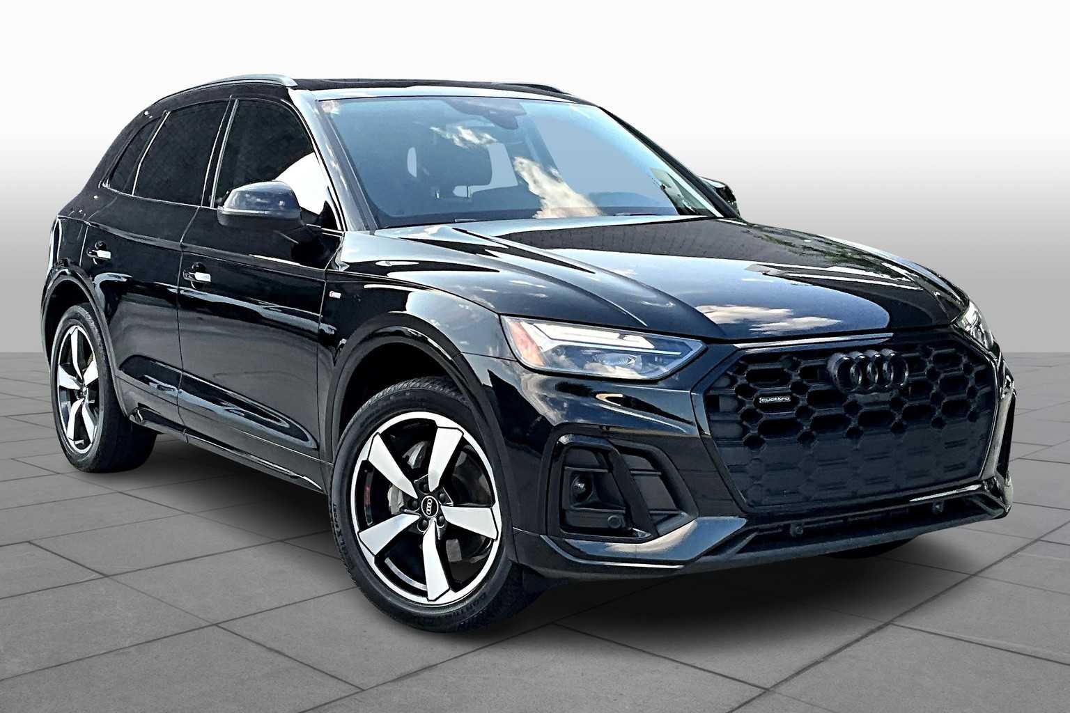 Used 2022 Audi Q5 Premium Plus with VIN WA1EAAFY8N2126960 for sale in Benbrook, TX