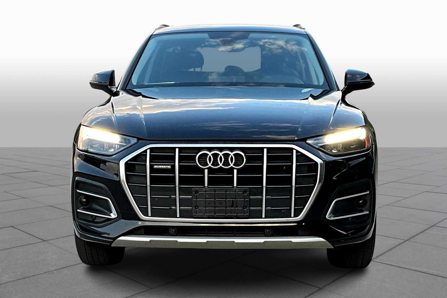 2021 Audi Q5 Premium photo 2